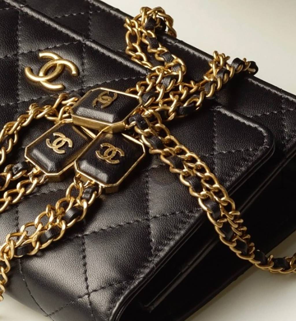 CHANEL WALLET ON CHAIN  AP2923 B08815 94305  (19.2*12.3*3.5cm)